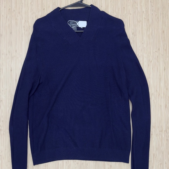 H&M Other - H&M Collard Sweater - size M